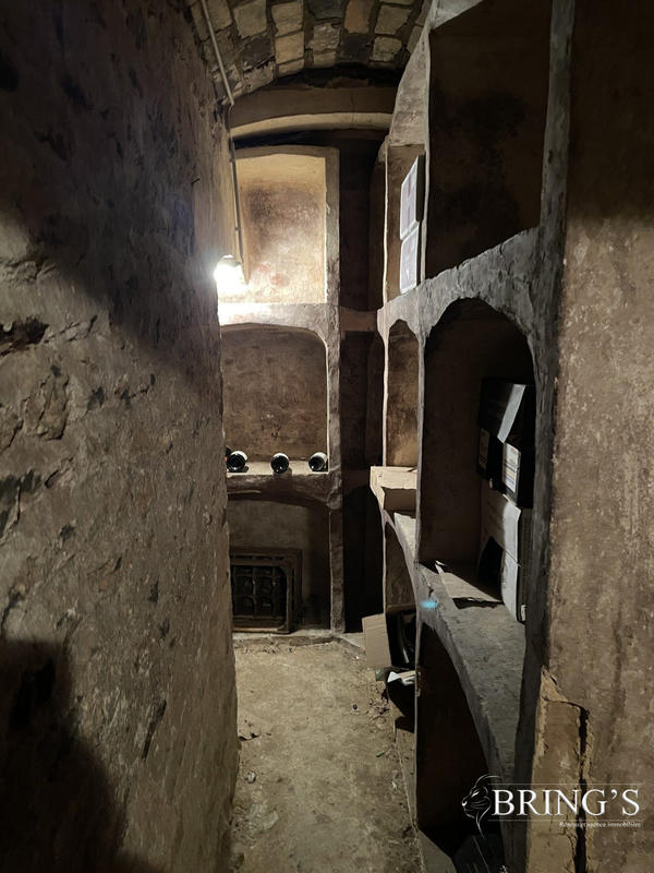 Maison - 196 m² - 6 pièces