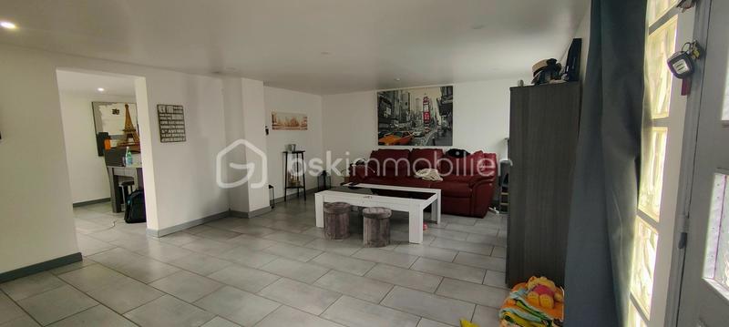 Maison traditionnelle - 128 m² - 6 pièces