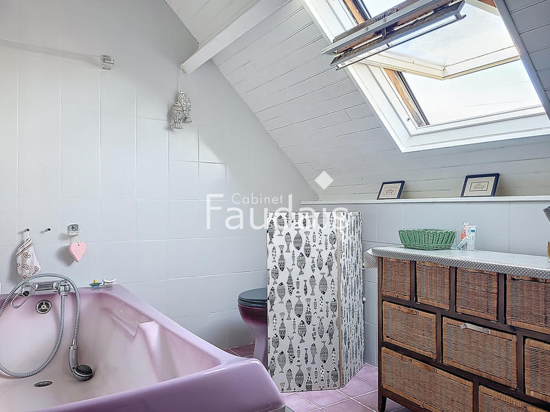 Maison - 139 m² - 5 pièces