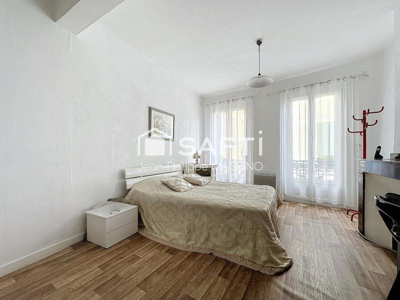 Maison de ville - 104 m² - 5 pièces