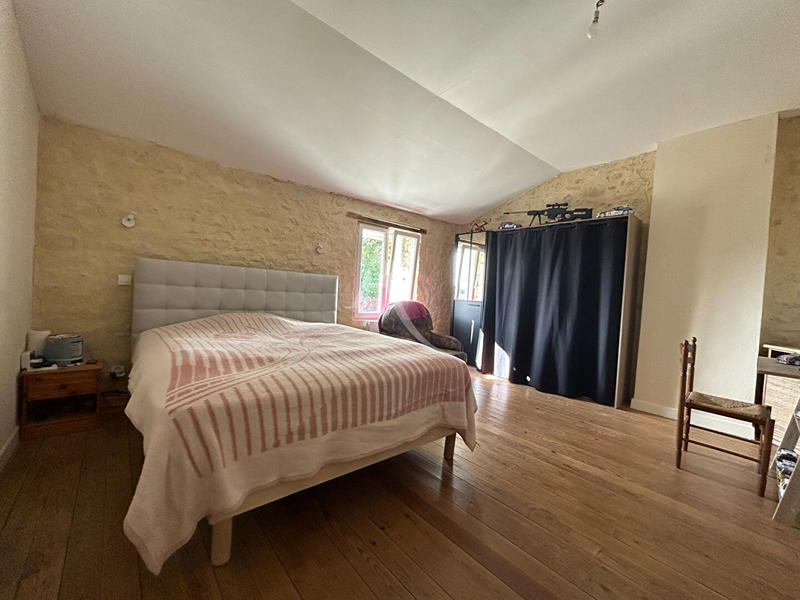 Maison - 150 m² - 5 pièces