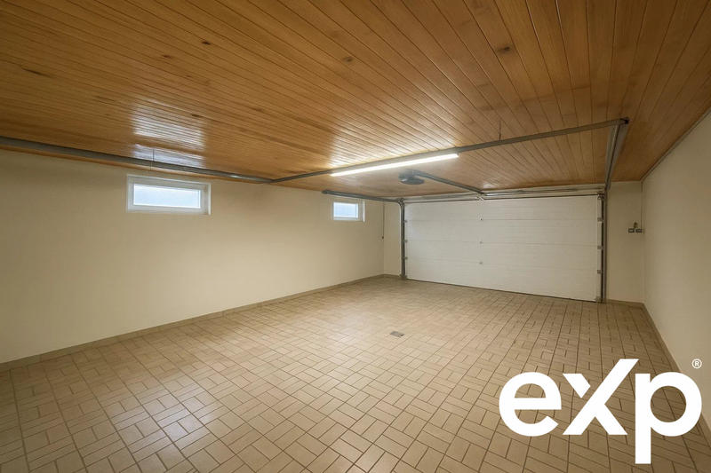 Maison traditionnelle - 121 m² - 6 pièces