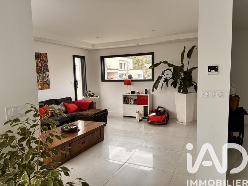 Maison - 149 m² - 7 pièces