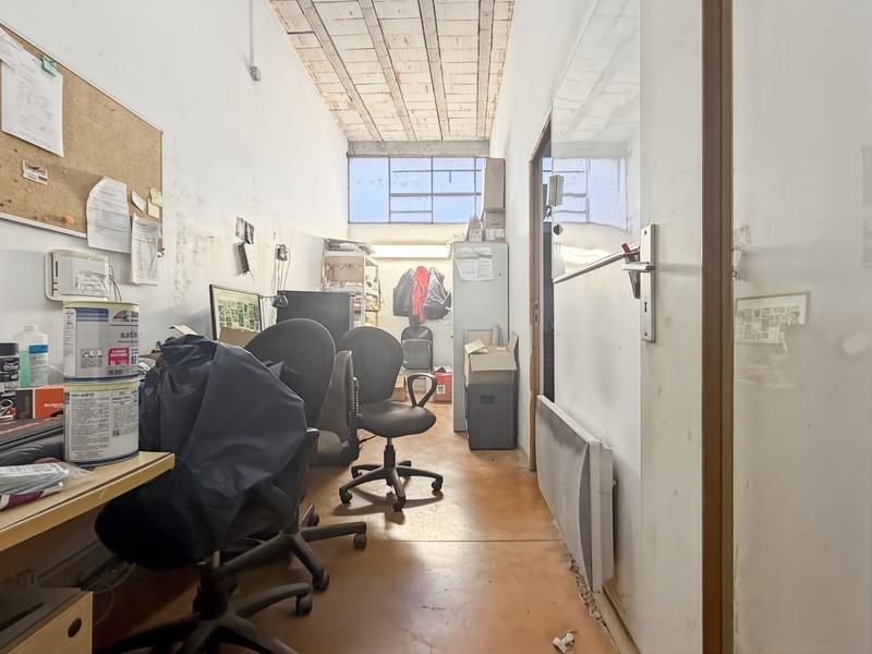 Local d'activité / Entrepôt - 362 m² - 3 pièces