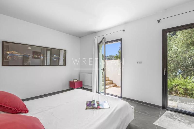 Villa - 204 m² - 6 pièces