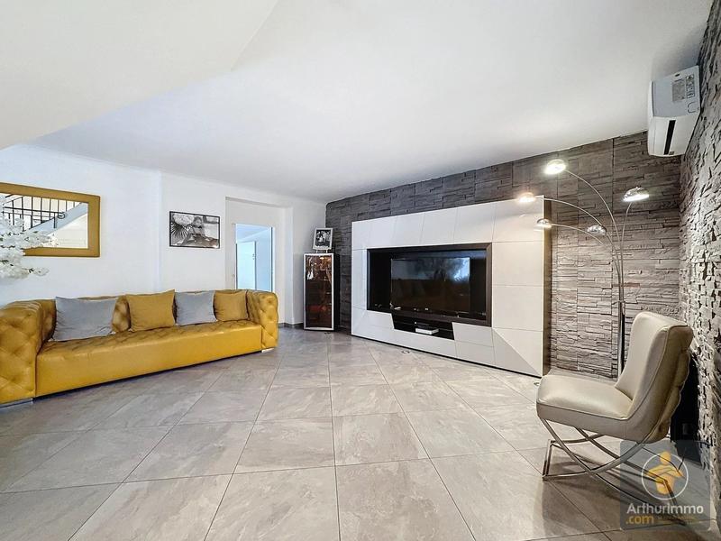 Maison - 130 m² - 3 pièces