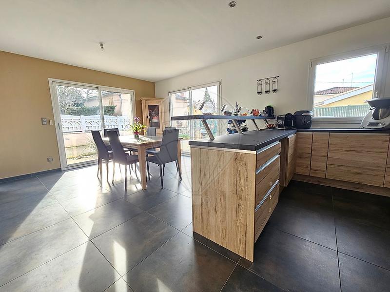 Maison - 89 m² - 4 pièces