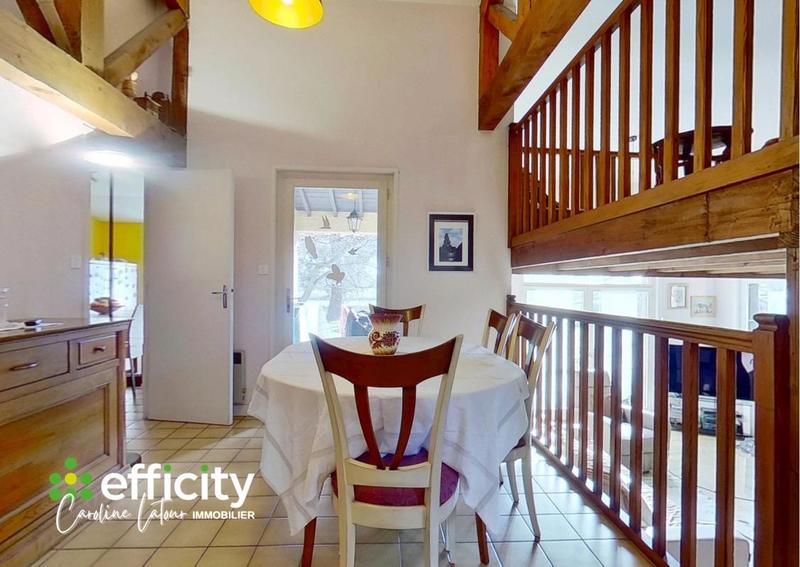 Maison - 136 m² - 5 pièces