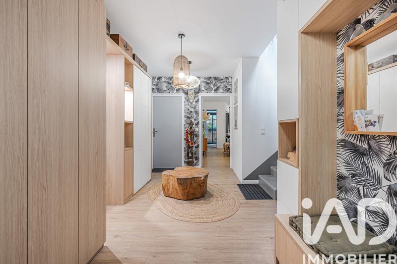 Loft - 160 m² - 5 pièces