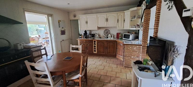 Maison - 215 m² - 4 pièces