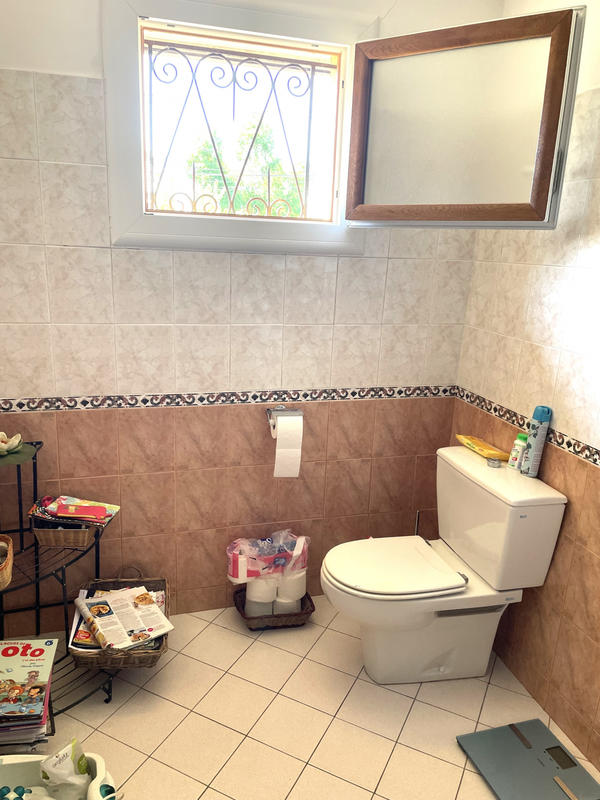 Maison - 205 m² - 9 pièces