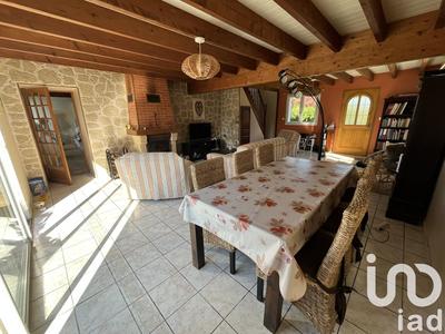 Maison - 330 m² - 14 pièces