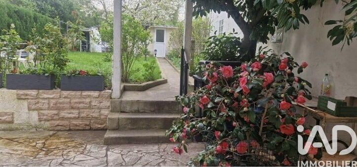 Maison - 110 m² - 6 pièces