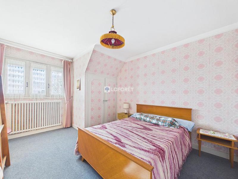 Maison - 153 m² - 7 pièces