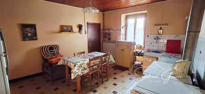 Maison - 107 m² - 4 pièces