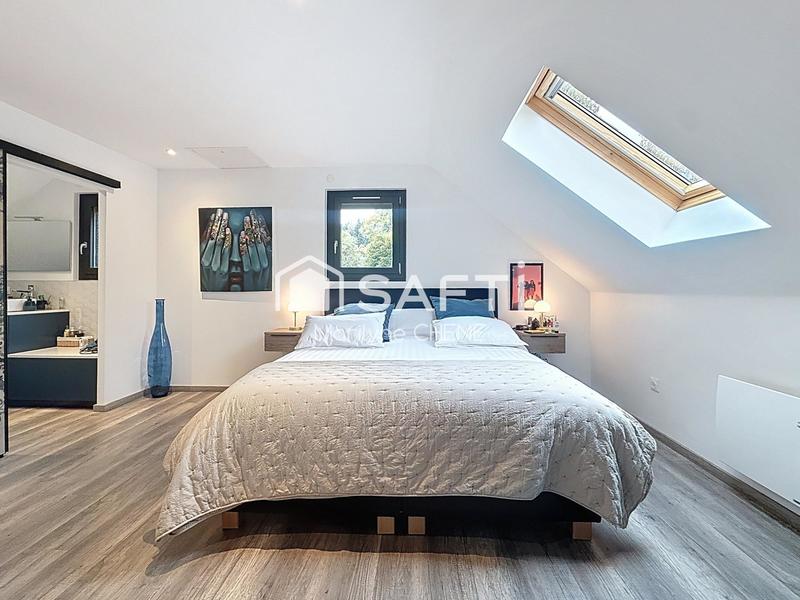 Maison - 140 m² - 5 pièces