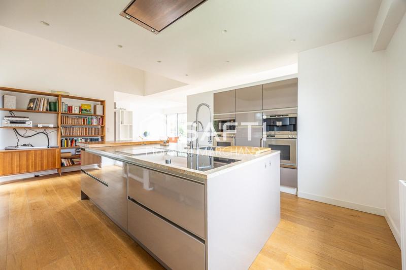 Maison - 183 m² - 6 pièces