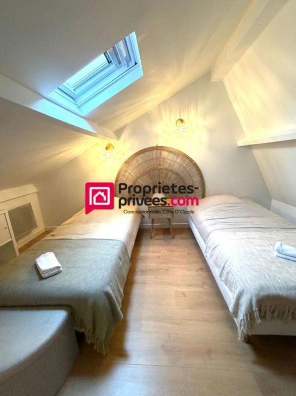 Maison - 170 m² - 5 pièces