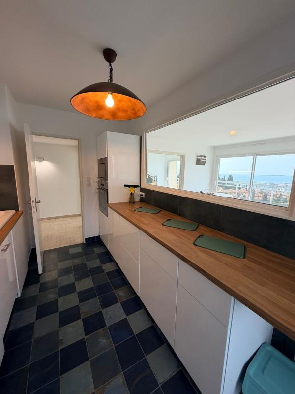 Appartement - 67 m² - 3 pièces