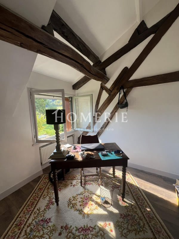 Maison - 212 m² - 1 pièce