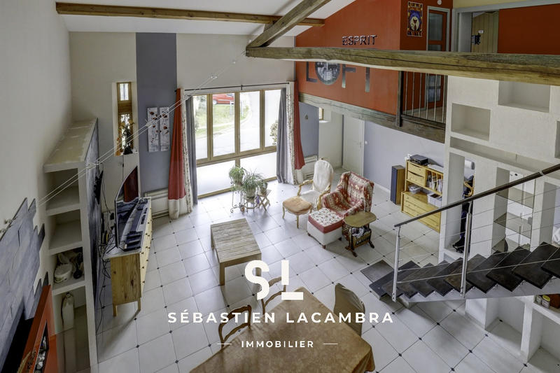 Maison de village - 178 m² - 8 pièces