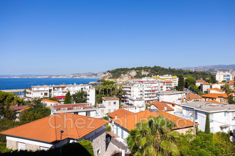 Appartement - 143 m² - 5 pièces