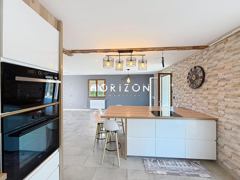 Maison - 88 m² - 4 pièces