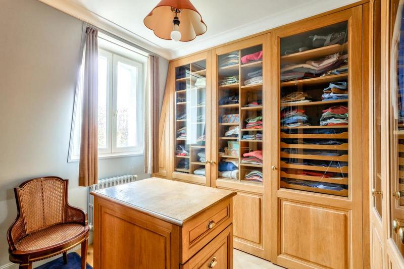 Maison - 196 m² - 5 pièces