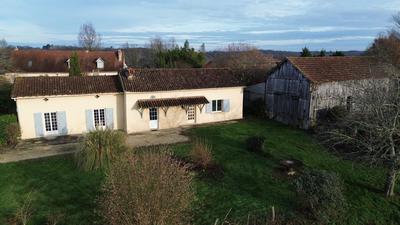 Maison - 105 m² - 3 pièces