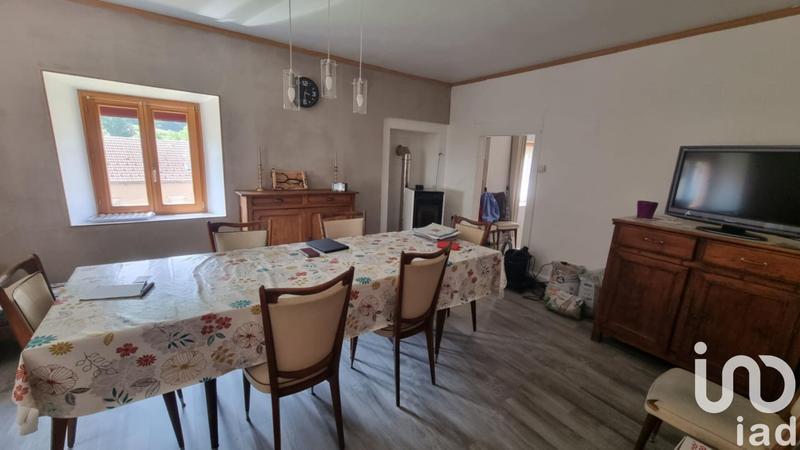 Maison - 98 m² - 5 pièces