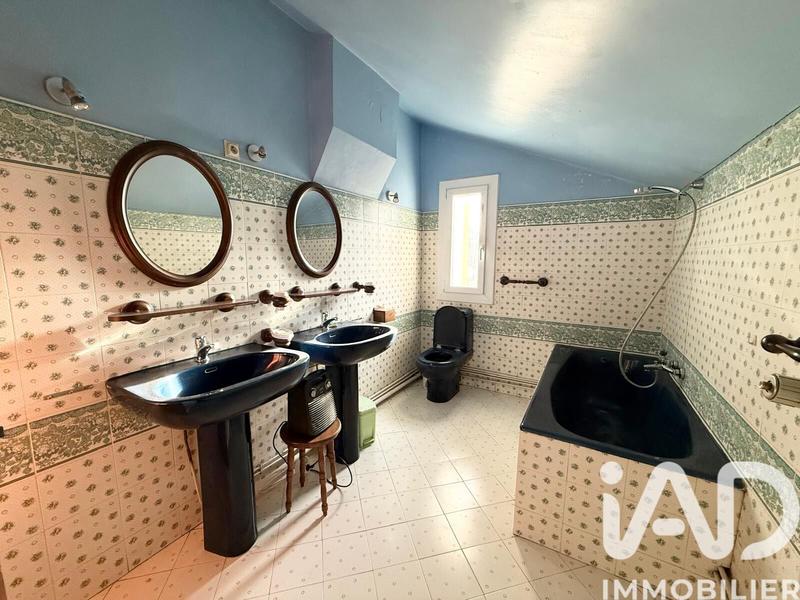 Maison - 157 m² - 7 pièces