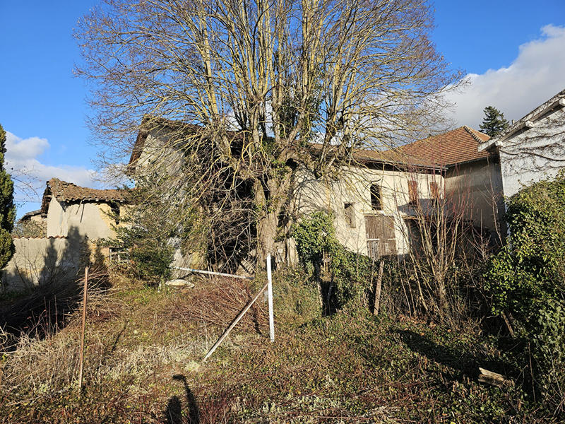 Maison - 187 m² - 8 pièces