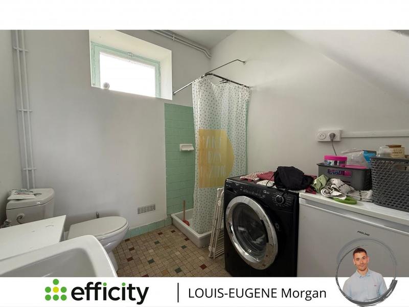 Corps de ferme - 780 m² - 7 pièces