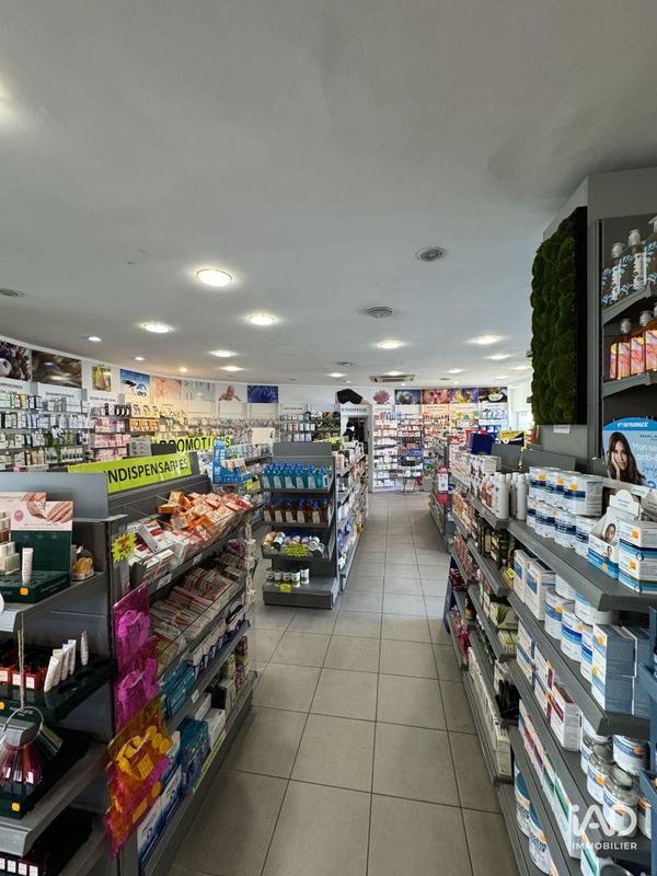 Local commercial - 200 m²