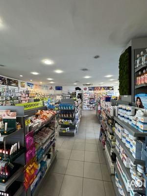 Local commercial - 200 m²