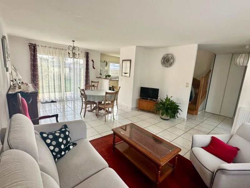 Maison - 86 m² - 4 pièces