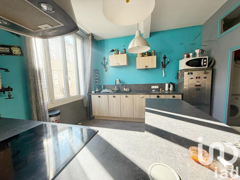 Appartement - 80 m² - 3 pièces