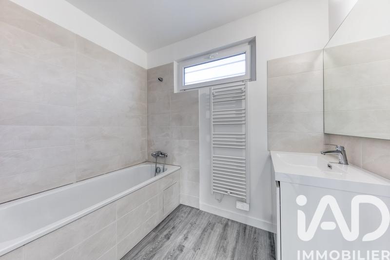 Maison - 136 m² - 6 pièces
