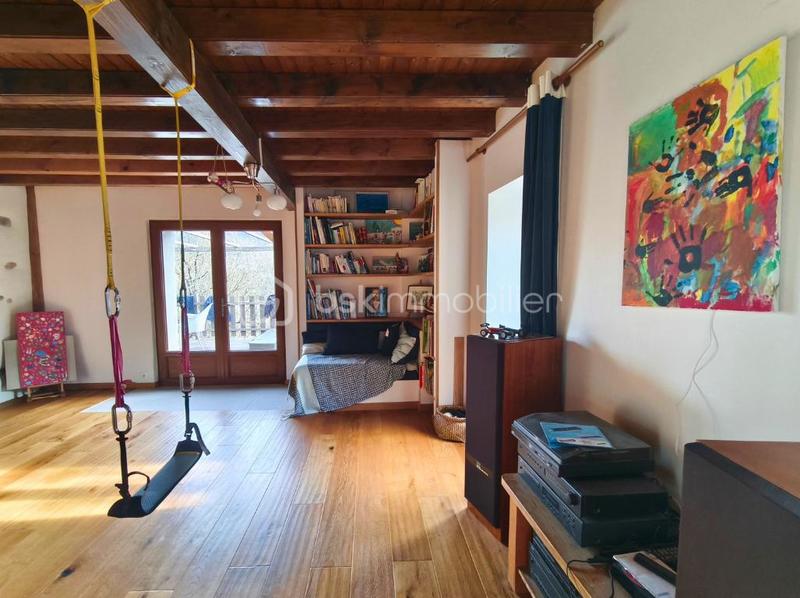 Corps de ferme - 165 m² - 5 pièces