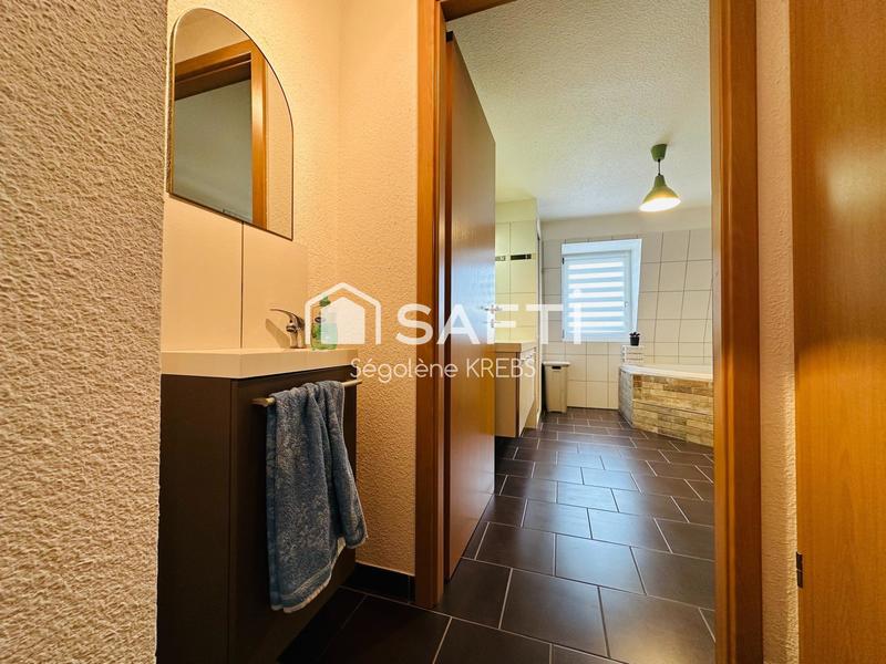 Appartement - 87 m² - 4 pièces