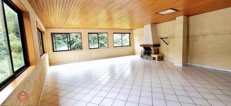 Maison de village - 227 m² - 9 pièces