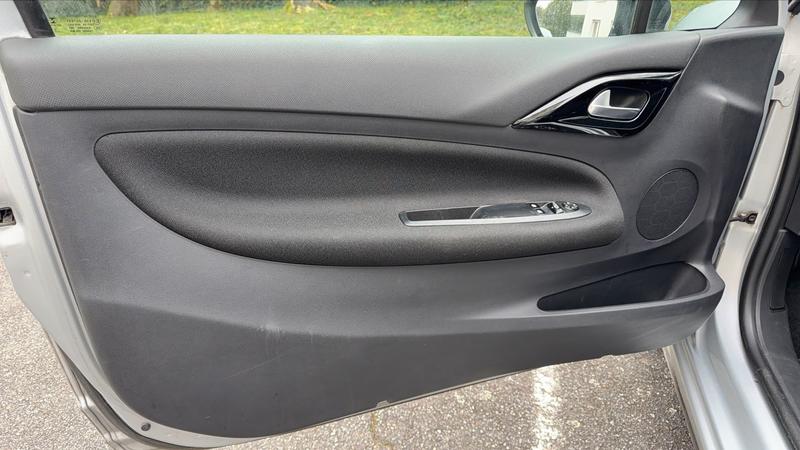 Ds Ds 3 1.6 BlueHDi 100 So Chic