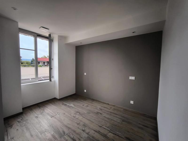 Appartement - 74 m² - 5 pièces