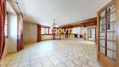 Maison - 192 m² - 6 pièces