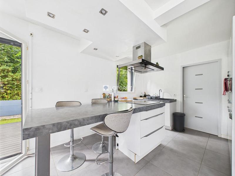 Maison - 119 m² - 5 pièces