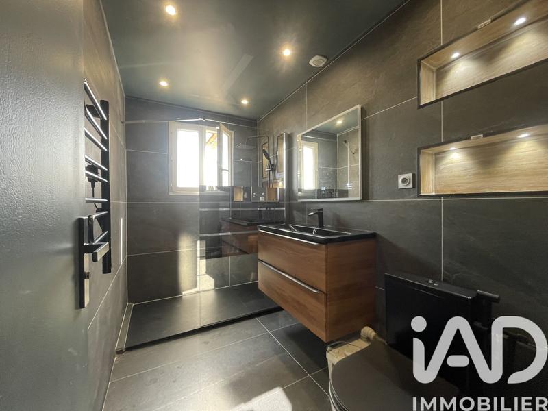 Appartement - 110 m² - 3 pièces