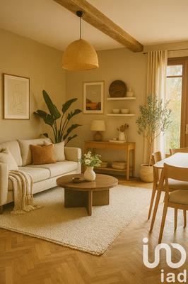 Maison - 94 m² - 5 pièces