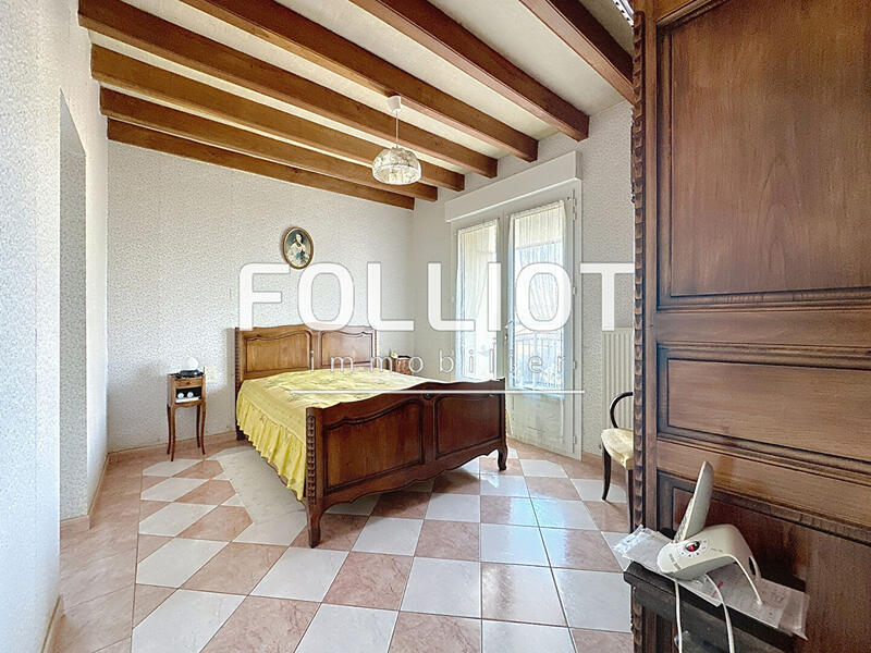 Maison - 105 m² - 5 pièces