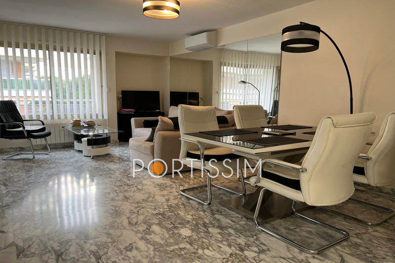 Appartement - 75 m² - 3 pièces