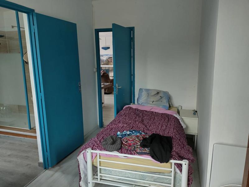 Maison - 240 m² - 11 pièces